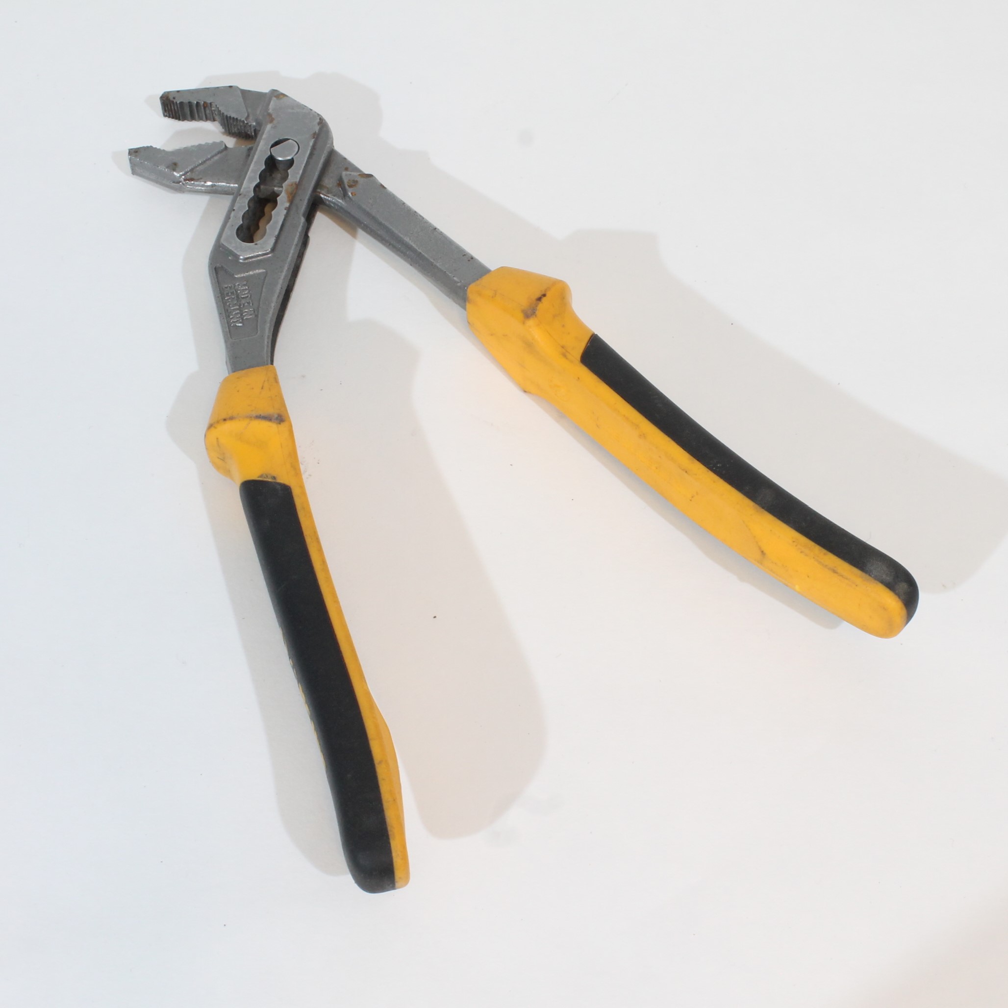 Ironside 240mm Polygripetang