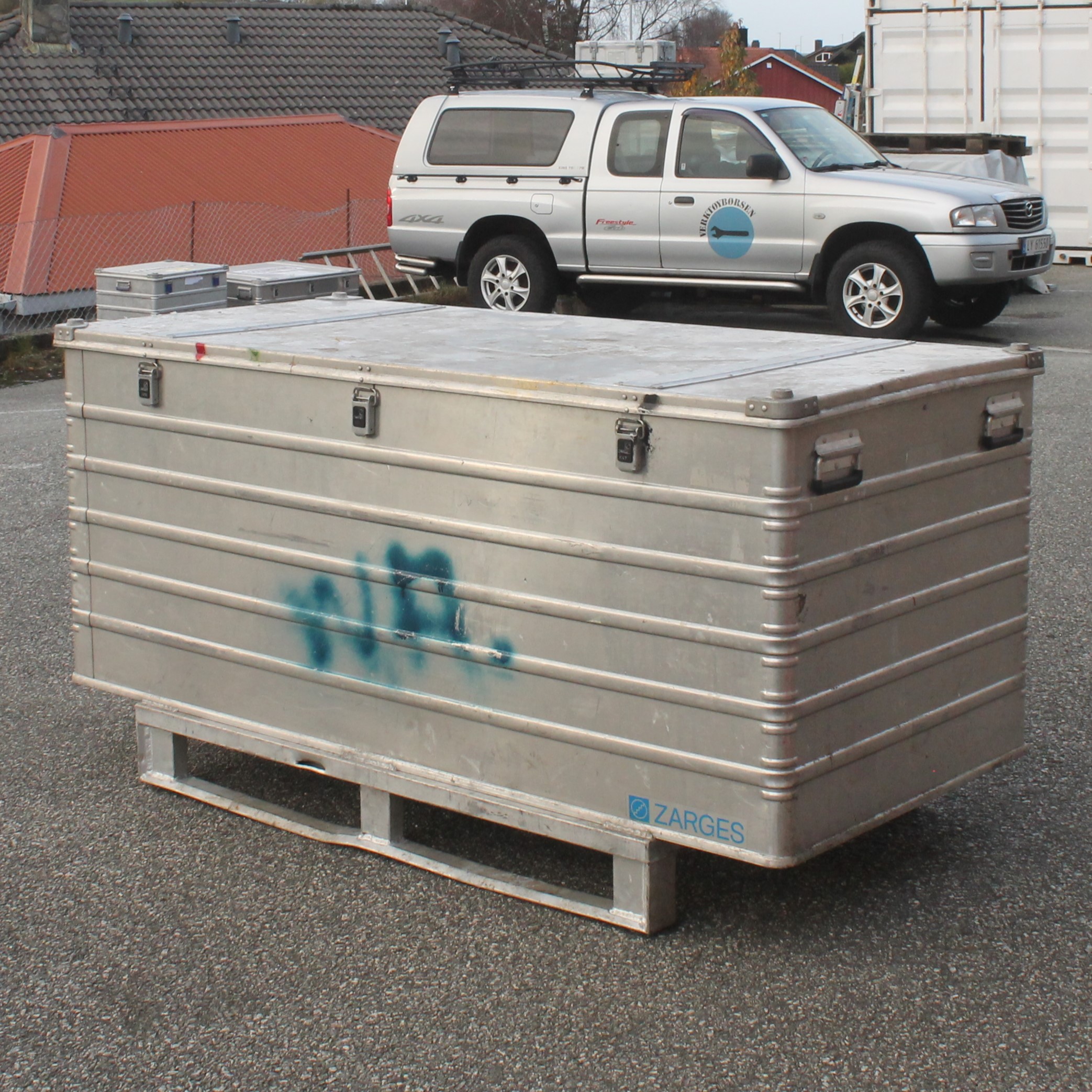 Zarges K470 170x80x70cm alukasse på alupalle