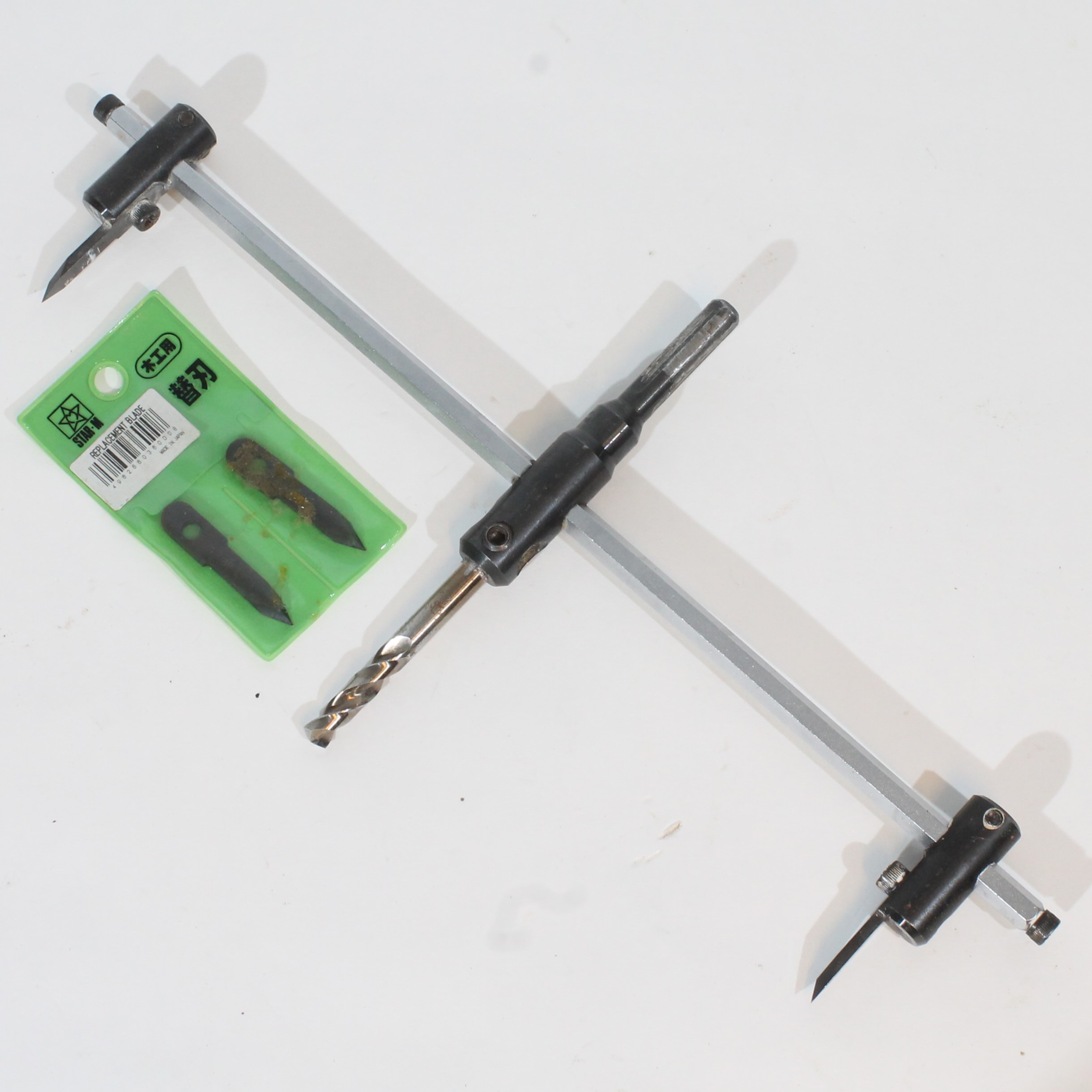 STAR-M 160mm - 300mm stillbart bor til tre og gips