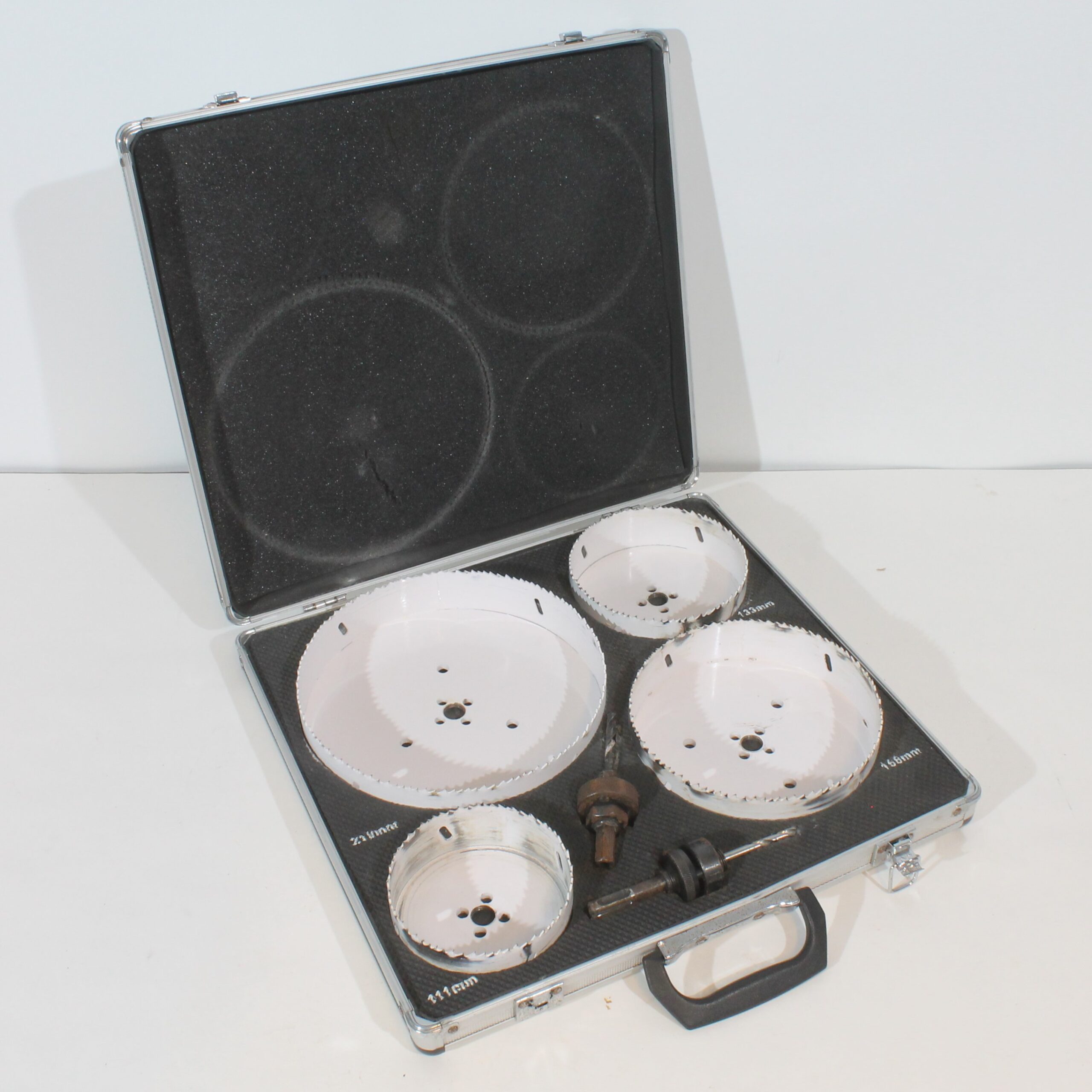 111mm til 210mm hullsagsett